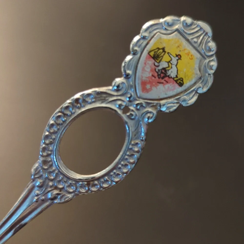 Spoon - Picture 4 of 6
